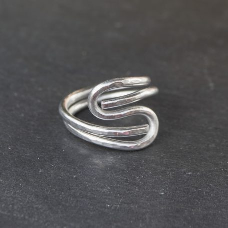 Ring aus Aluminiumdraht